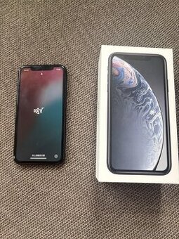 Predám iPhone XR 64 GB BLK veľmi dobrý stav +orig. balenie