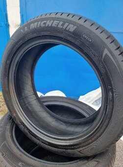 PREDÁM MICHELIN LETNÉ PNEU 215/55 R18 Skoro Nové