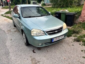 Chevrolet lacetti 1.8bezin