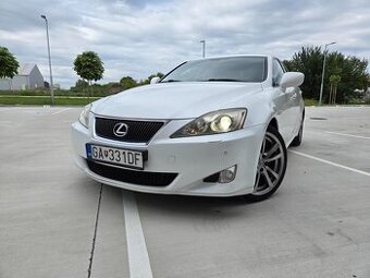 LEXUS IS250 A/T