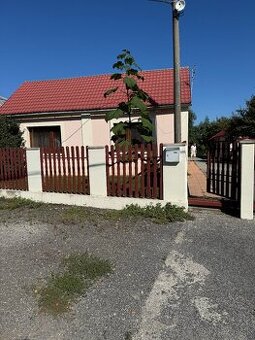 Ponúkame na predaj rodinný dom v Trebišove znížená  cena