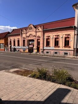Budova Centrum Vranov n/T Družstevník - 1