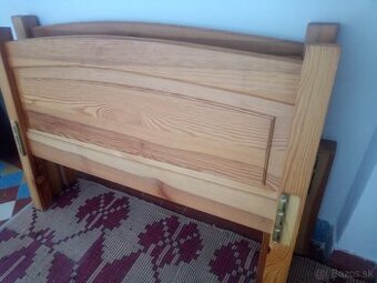 Dve drevené postele - 1