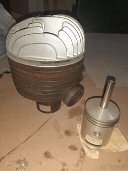 Valec,piest,hlava jawa 353