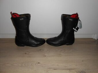Predam nove damske kozene moto cizmy znacky IXS TOUR