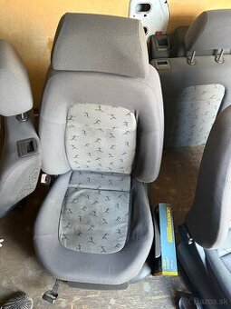 Sedadlá , sedačky Fabia 1