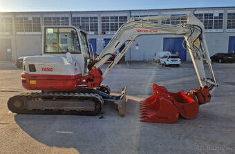 TAKEUCHI TB260 DIESEL + lyžice