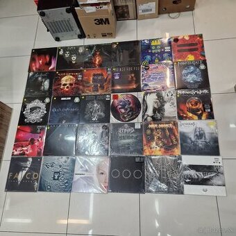 nové LP-čky...THE CURE,KISS,DISTURBED,GARY NUMAN,SANTANA.