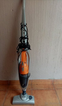 Tyčový vysávač Hyundai VC 020 B