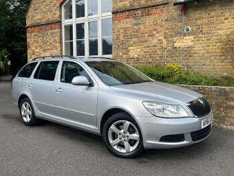 skoda octavia II strieborna , blatnik, blatniky