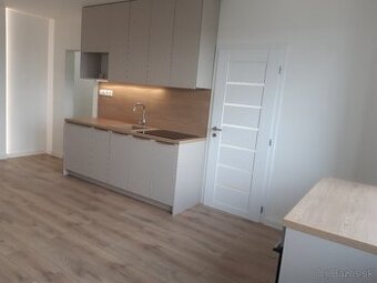 Predám menší 2 izb. byt na Severe - nová rekonštrukcia