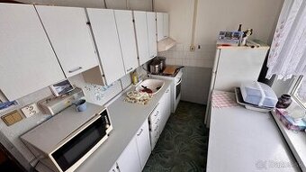 Na predaj: 3-izbový byt s balkónom – Poprad, Starý Juh