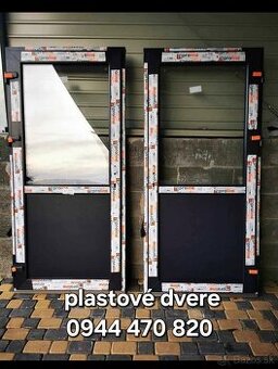 Antracit - Vchodové plastové dvere