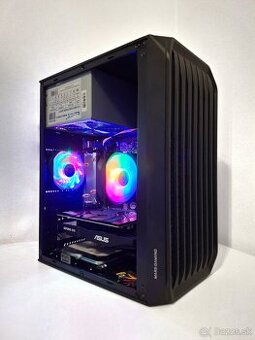 Intel i5 4690K / GTX 1050ti 4GB / 16GB RAM / SSD+HDD