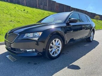 Škoda Superb combi 2.0 TDI DSG STYLE