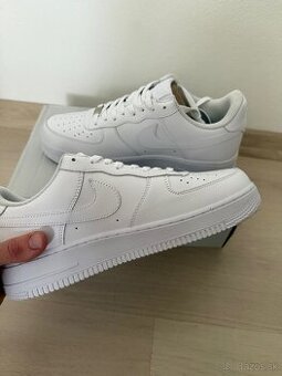 Nike airforce 1 low white