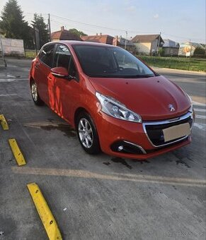 Predám Peugeot 208 1.2 l 44.000km