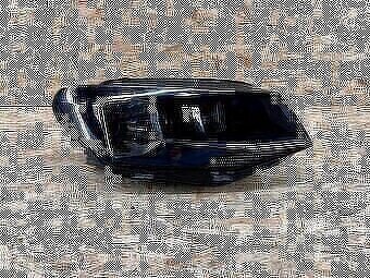 Predné pravé svetlo na Volkswagen Caddy