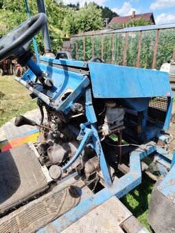 Malotraktor domácej výroby 4x2