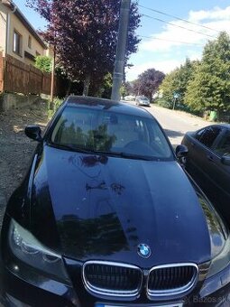E90 - 1