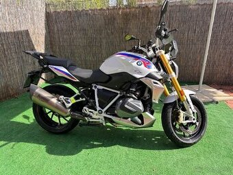 BMW R1250 R rezervované