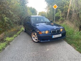 BMW e36 320i touring
