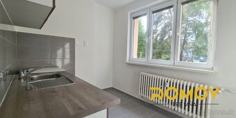 2-izbový byt s balkónom blízko centra, Topoľčany