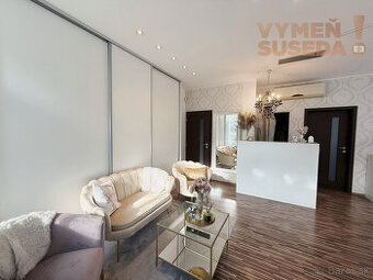 VYMEŇ SUSEDA - ATRAKTÍVNY SALÓN KRÁSY, s výkladmi do ulice 