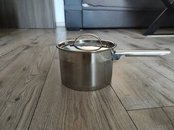 Predám hrniec s pokrievkou