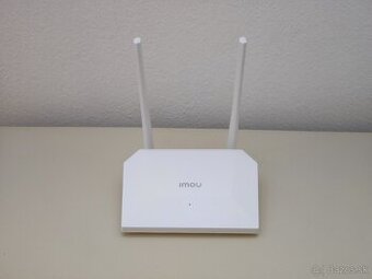 Router, HDMI kábel, HP nabíjačka, USB nabíjačka, Slúchadla S
