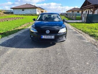 Volkswagen Jetta 2,0 TDI rok 2016