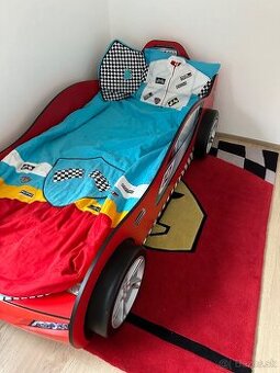 Detská autíčková posteľ Cílek+ koberec cilek