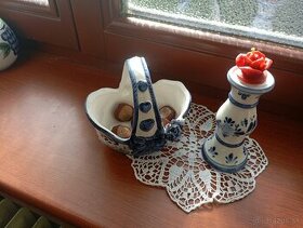 Keramika modro-biela