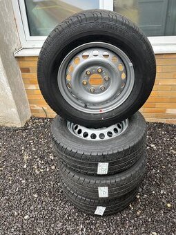 MERCEDES SPRINTER letné obutie.18 6.5x16 6x130 ET 62