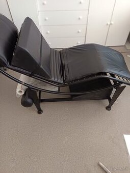 Polohovacie kozmetické kreslo/ležadlo - 1