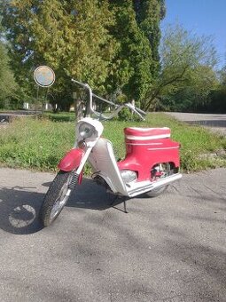 Jawa Pionier 20 1970 zľava do konca roka