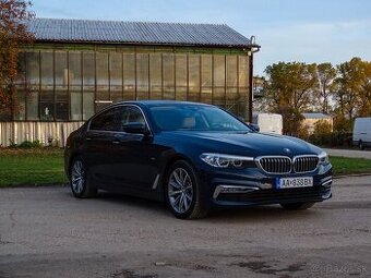 BMW Rad 5 530d xDrive A/T, Luxury Line, VYMENENÉ ROZVODY