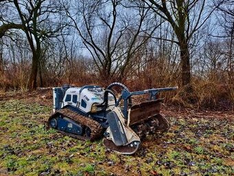 ČISTENIE A MULČOVANIE ZARASTENÝCH POZEMKOV –Lesná Fréza ZH