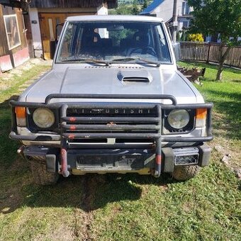 Mitsubishi pajero1 2.5td rozpredám