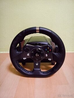 Logitech G920 Driving Force + Shifter – Xbox / PC