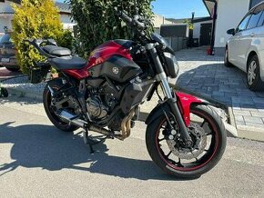 Yamaha MT07 - TOP stav, vyborna motorka, nikdy nepadnuta - 1
