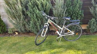 PREDÁM  Dámsky crossový bicykel MERIDA