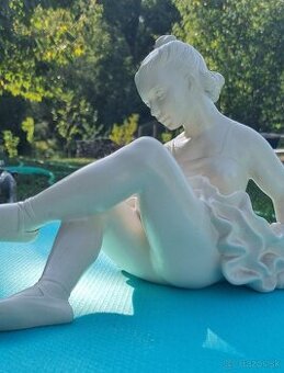Predám porcelánovú balerinu