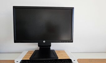 HP monitor - 1