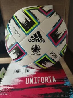 Futbalová lopta Adidas