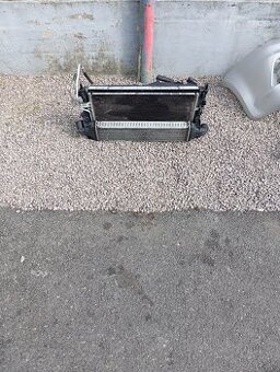 Náhradné dieli na Ford c max19 dci