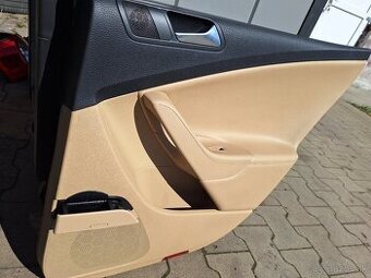 Predám tapacire dverí VW Passat b6 kombi