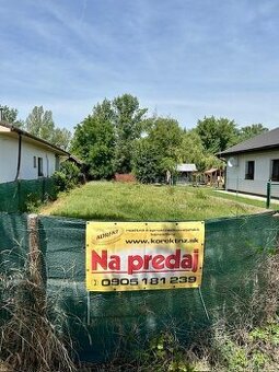 Na predaj stavebný pozemok 527 m2 s projektom RD