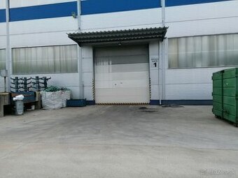 Na prenájom 1600 m2 sklad + administratíva Banská Bystrica