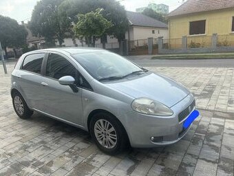 Fiat Grande punto 1.9jtd nová stk ek